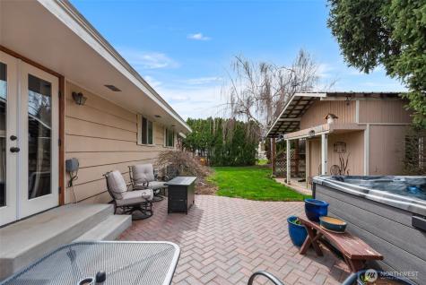 1104 Poplar Avenue Wenatchee WA 98801