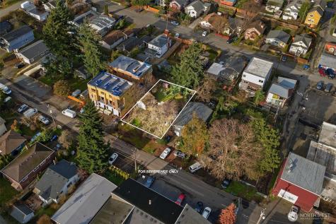 934 N 101st Street Seattle WA 98133