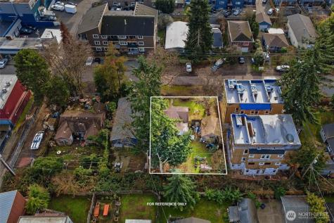 934 N 101st Street Seattle WA 98133