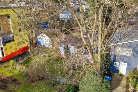 934 N 101st Street Seattle WA 98133