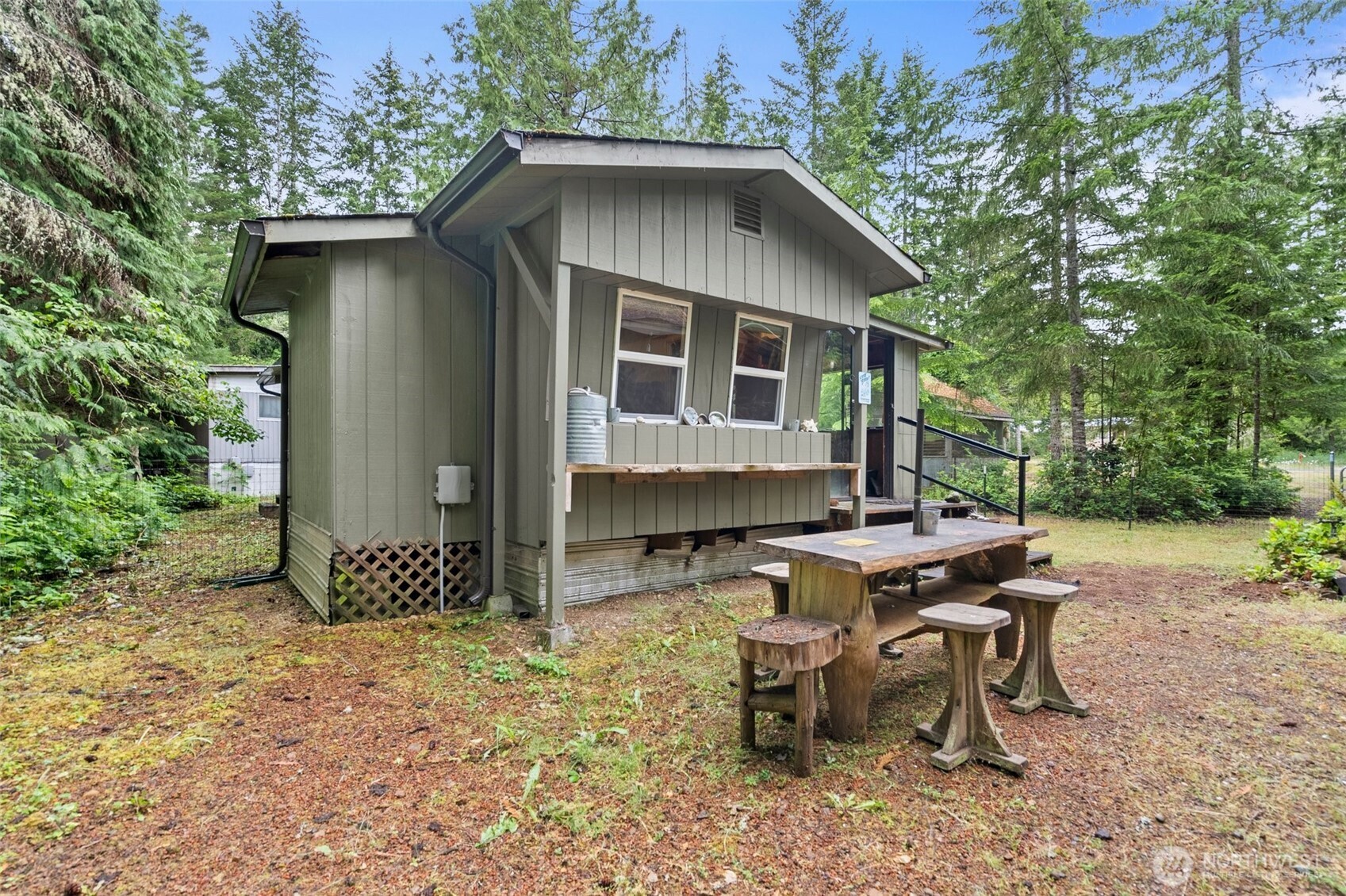 120 King Drive Brinnon WA 98320