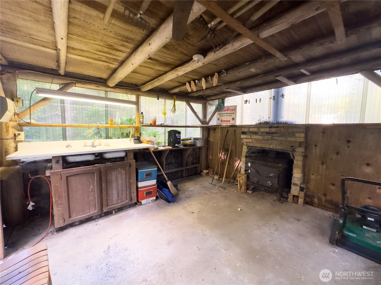 120 King Drive Brinnon WA 98320