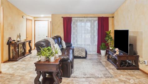 925 S 11th Avenue Othello WA 99344