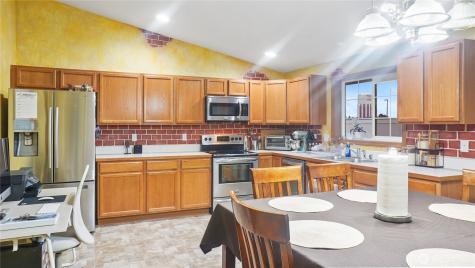 925 S 11th Avenue Othello WA 99344