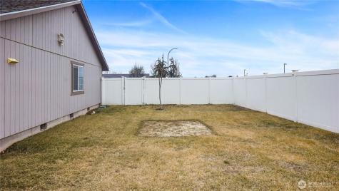 925 S 11th Avenue Othello WA 99344