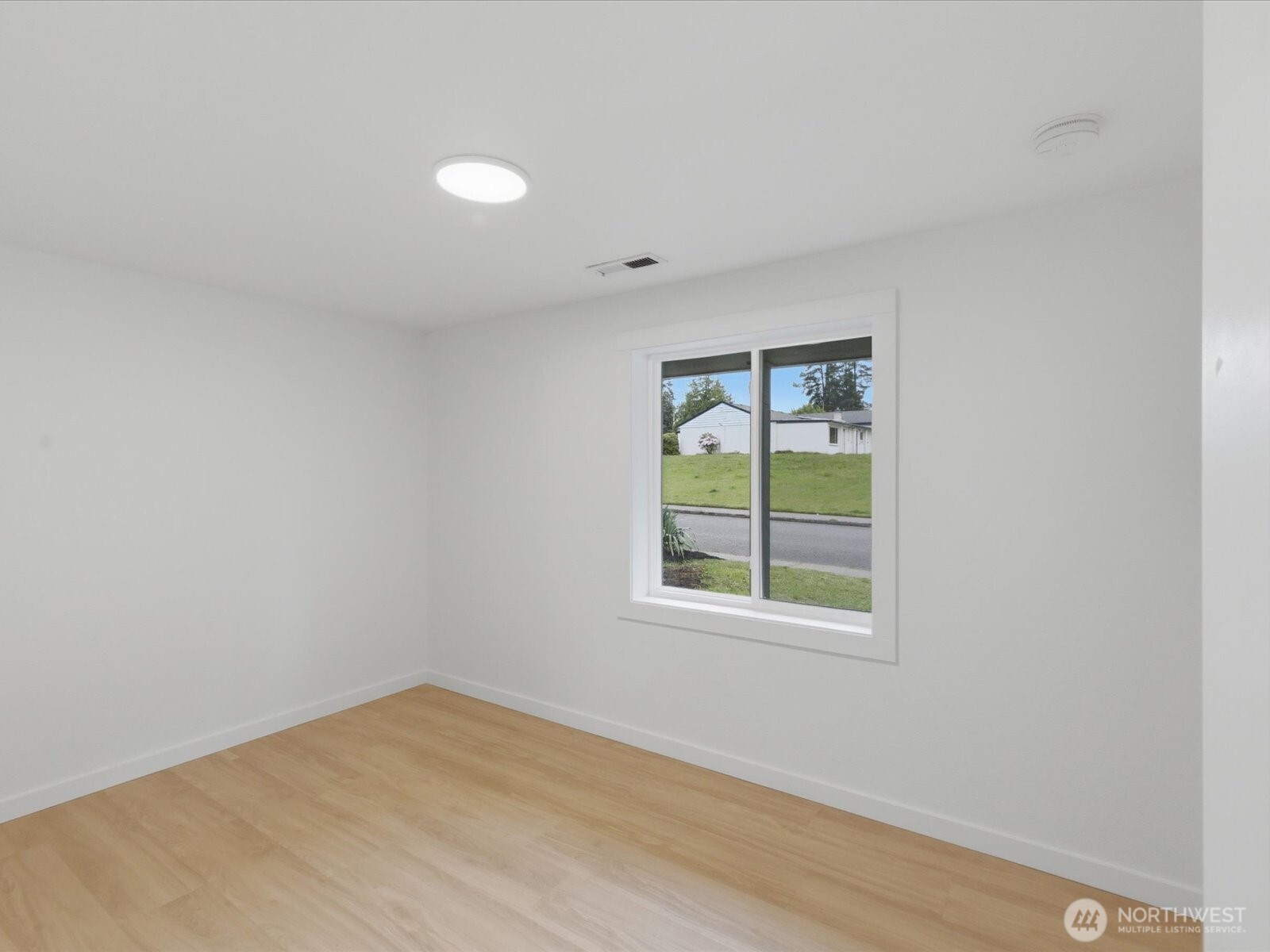 23208 54th Ave W Mountlake Terrace WA 98043