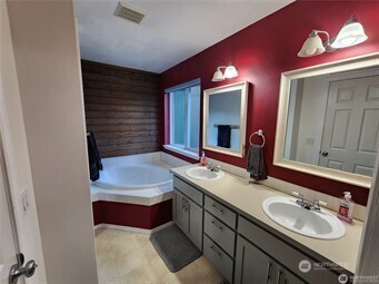3021 70th Way SW Tumwater WA 98512