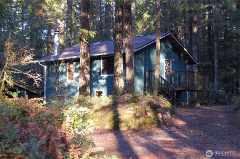 100 N Duckabush Drive W Hoodsport WA 98548