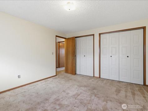 702 West Ridge Drive Omak WA 98841