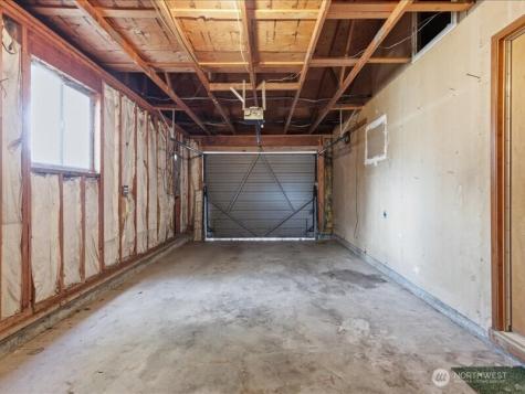 702 West Ridge Drive Omak WA 98841