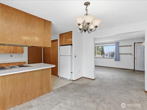 702 West Ridge Drive Omak WA 98841