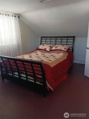 522 NE 127th Street Seattle WA 98125
