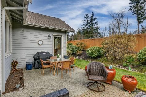 1028 10th Street Mukilteo WA 98275