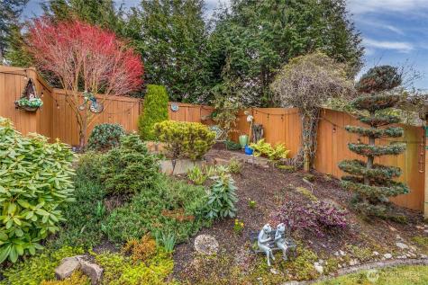 1028 10th Street Mukilteo WA 98275