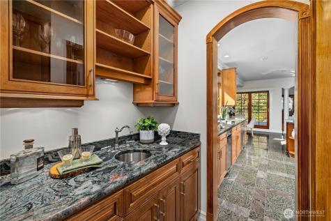 6529 161st Place SE Bellevue WA 98006