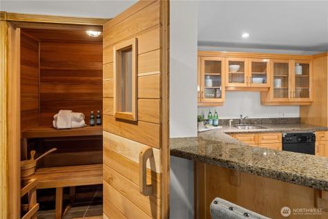 6529 161st Place SE Bellevue WA 98006