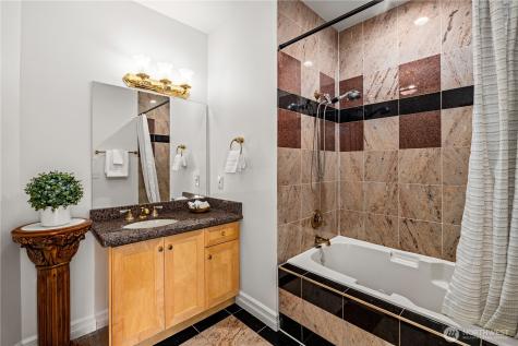 6529 161st Place SE Bellevue WA 98006