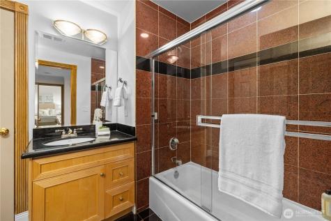 6529 161st Place SE Bellevue WA 98006