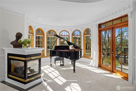 6529 161st Place SE Bellevue WA 98006