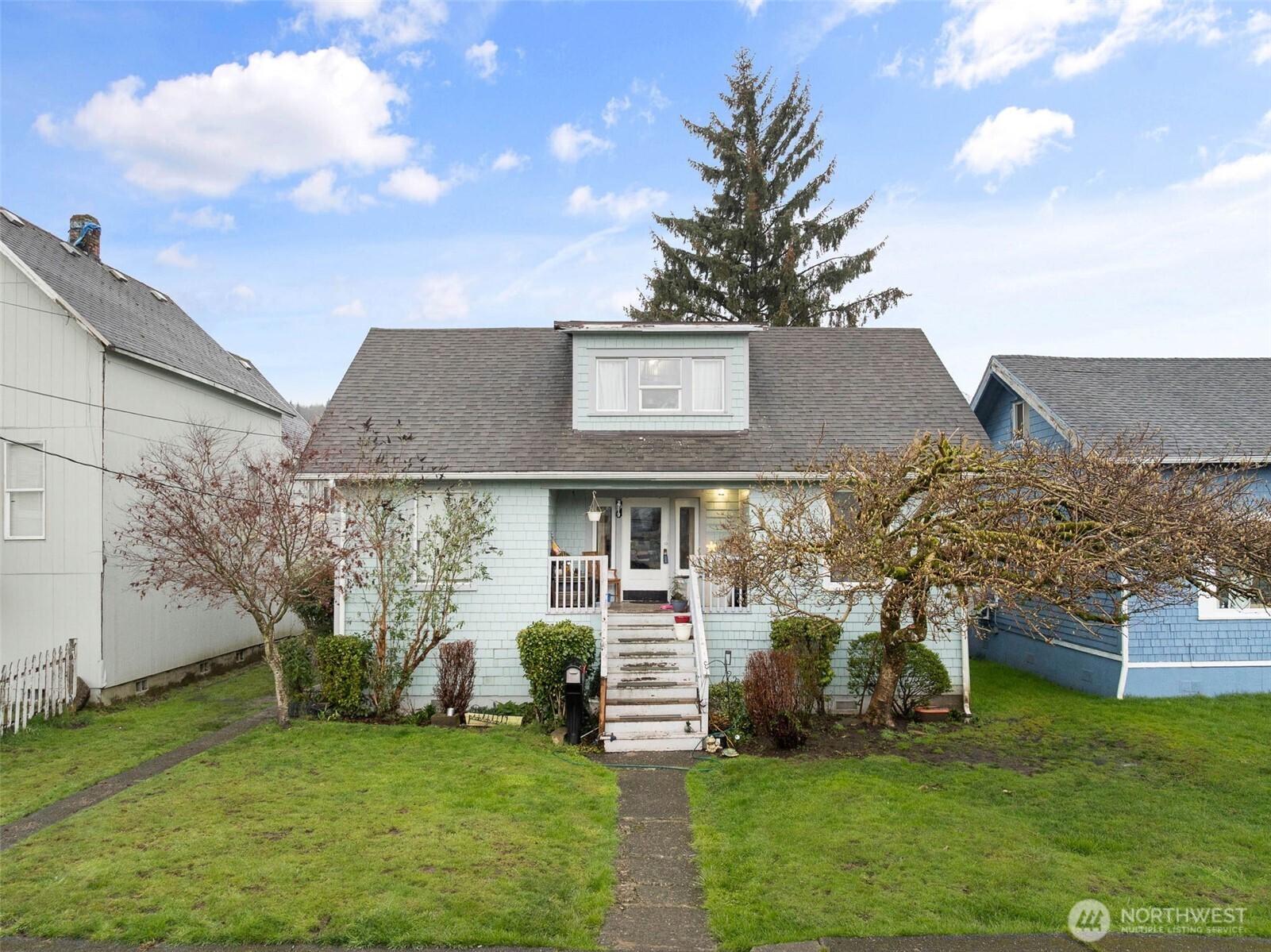 2719 Pacific Avenue Hoquiam WA 98550