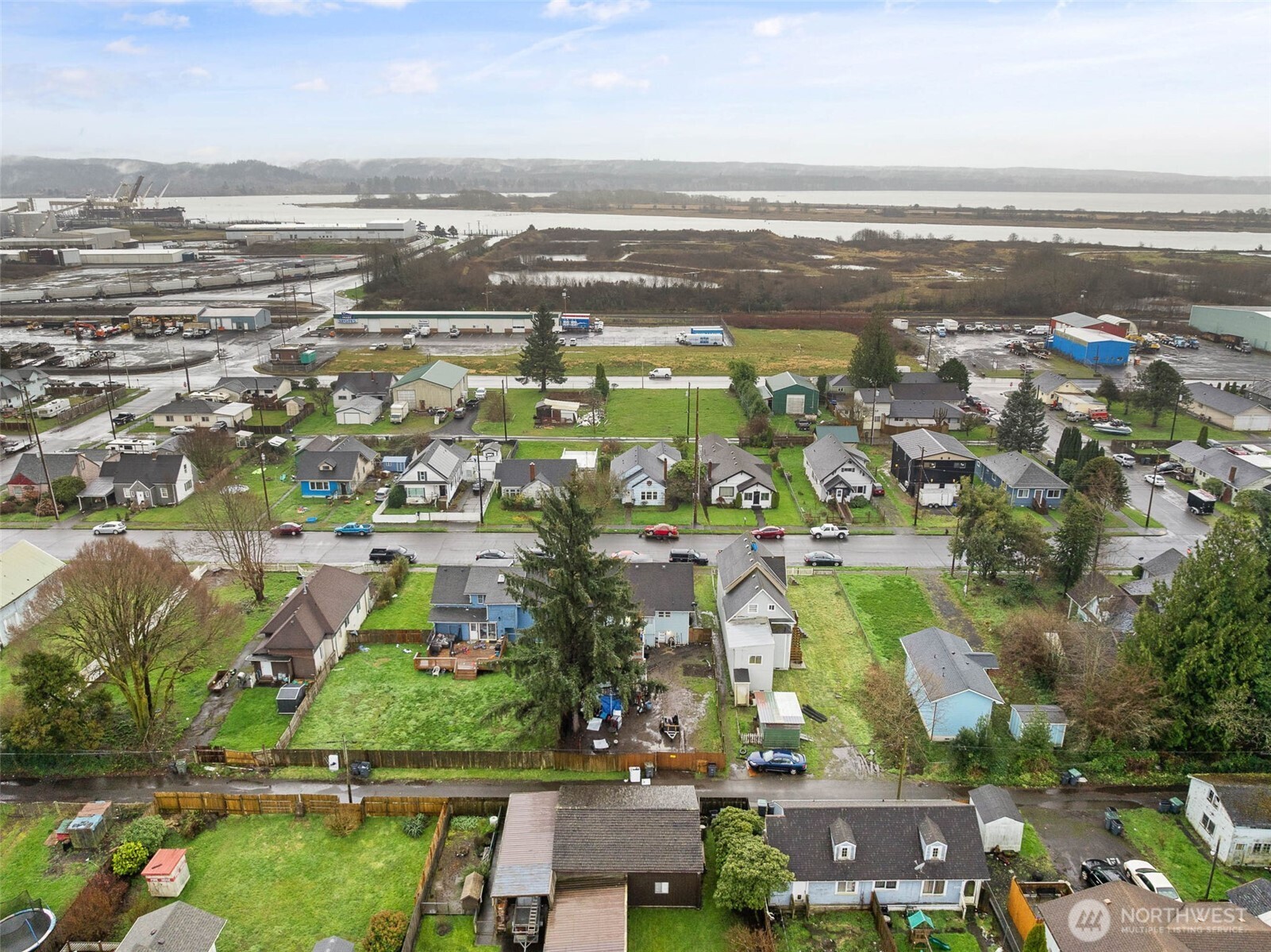 2719 Pacific Avenue Hoquiam WA 98550