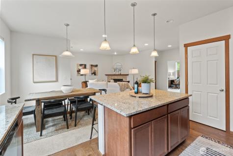 4843 Shelby Place Mount Vernon WA 98274