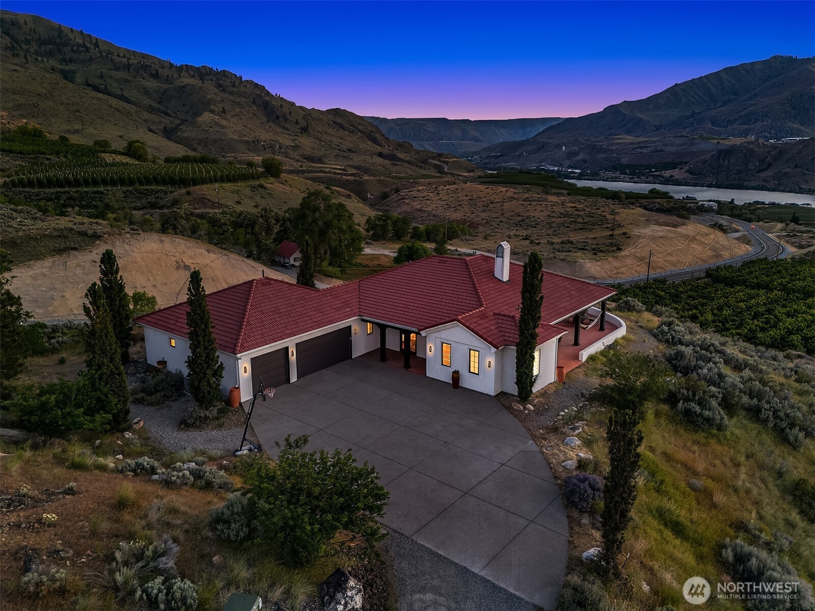 27 Ridge Road Orondo WA 98843