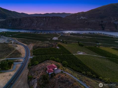 27 Ridge Road Orondo WA 98843