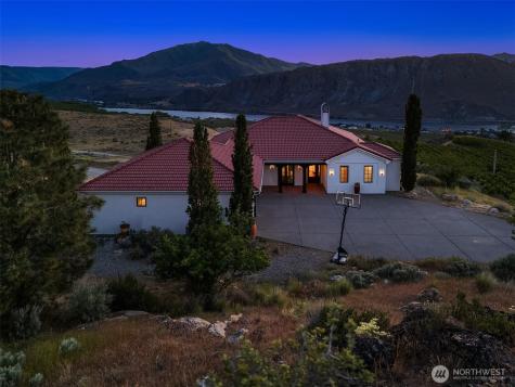 27 Ridge Road Orondo WA 98843