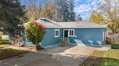 1717 Lake Park Drive SW Tumwater WA 98512