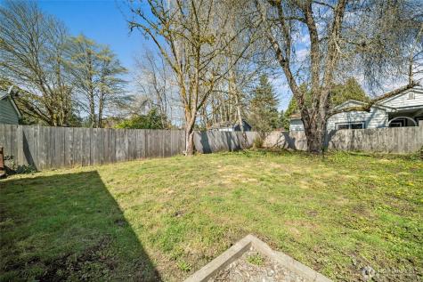 1717 Lake Park Drive SW Tumwater WA 98512