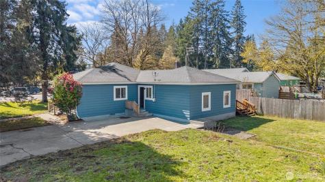 1717 Lake Park Drive SW Tumwater WA 98512
