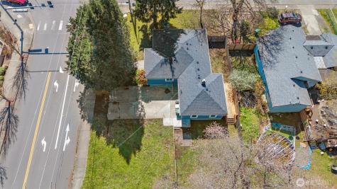1717 Lake Park Drive SW Tumwater WA 98512