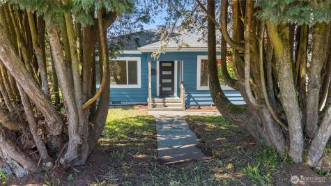 1717 Lake Park Drive SW Tumwater WA 98512