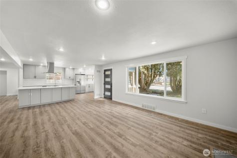 1717 Lake Park Drive SW Tumwater WA 98512