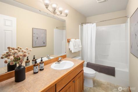 2802 144th Place SW Lynnwood WA 98087