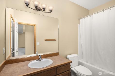 2802 144th Place SW Lynnwood WA 98087