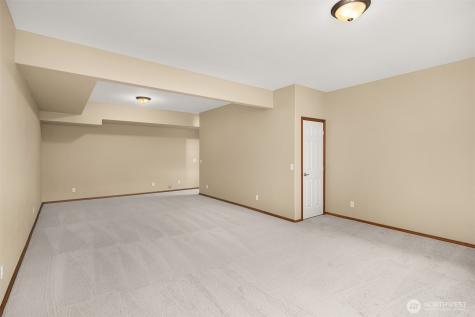 2802 144th Place SW Lynnwood WA 98087
