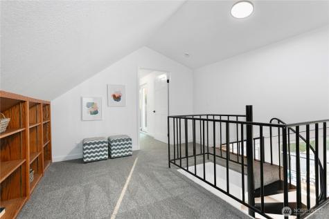 27405 Lofall Court NW Poulsbo WA 98370