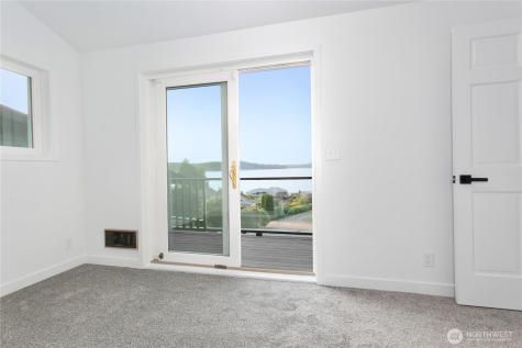 27405 Lofall Court NW Poulsbo WA 98370