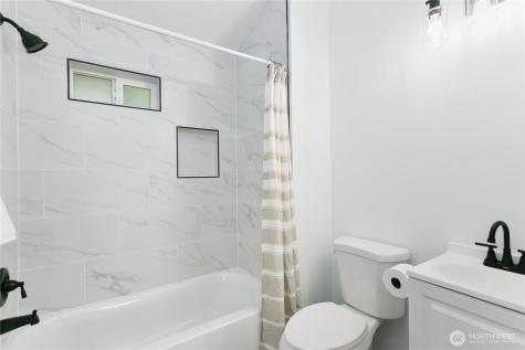 27405 Lofall Court NW Poulsbo WA 98370