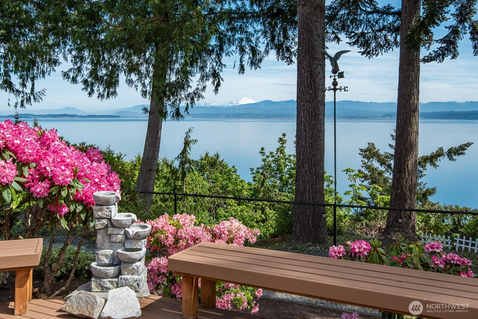 1985 Cascade View Drive Camano Island WA 98282