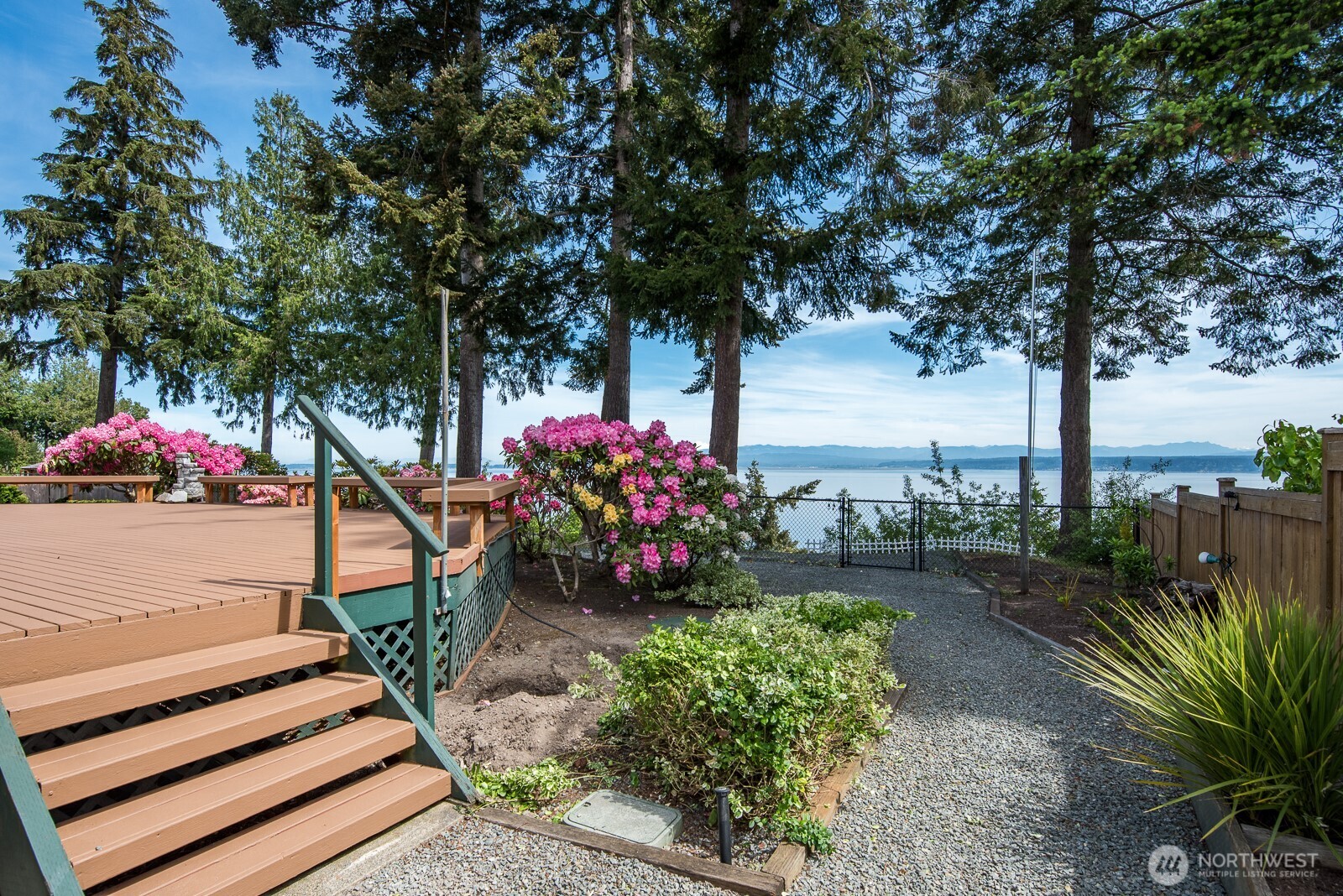 1985 Cascade View Drive Camano Island WA 98282