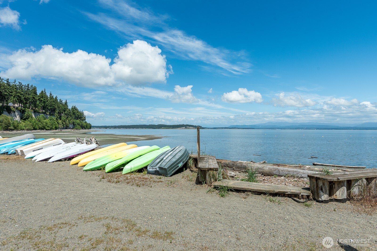 1985 Cascade View Drive Camano Island WA 98282