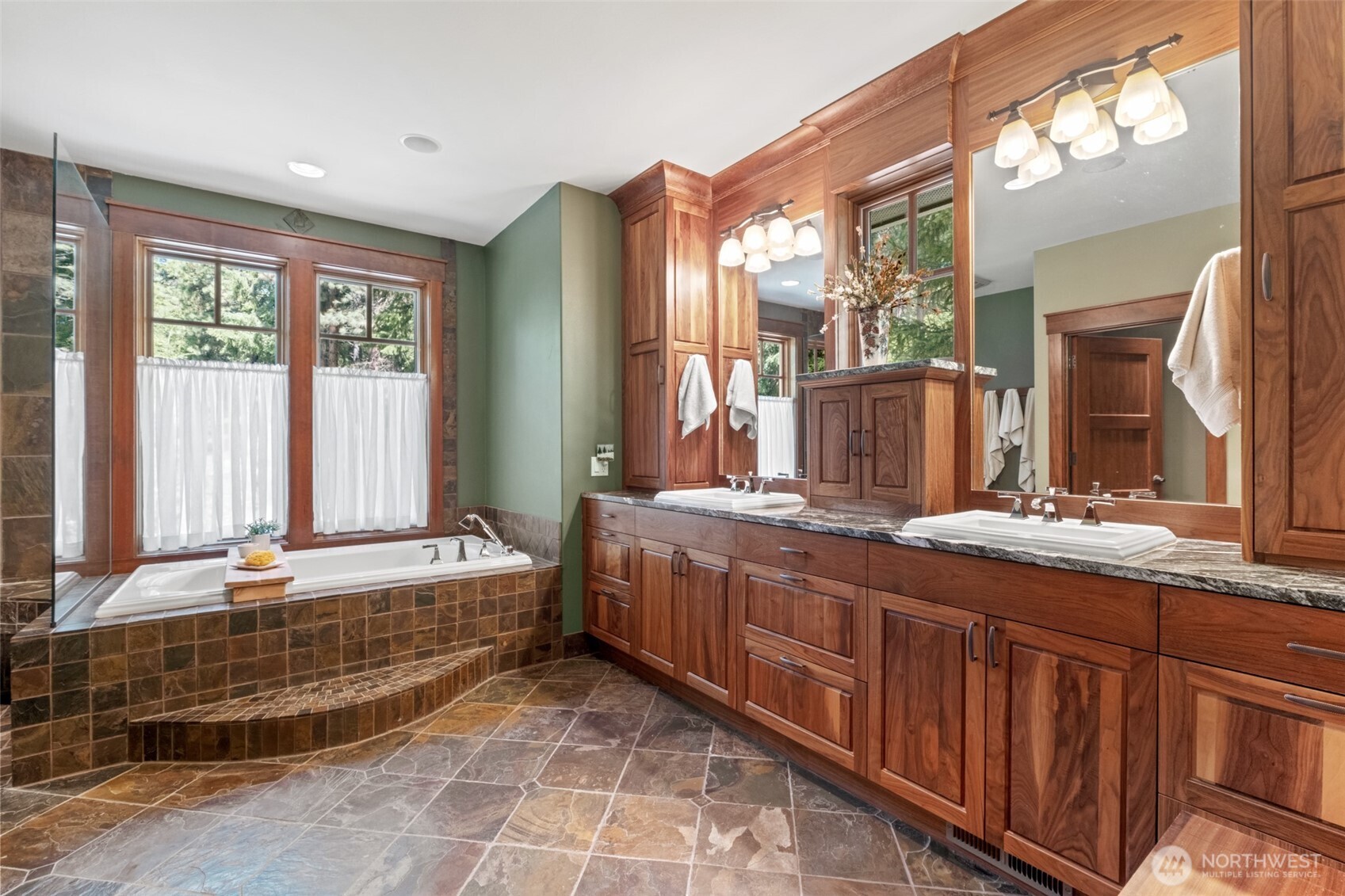 18350 Beaver Valley Road Leavenworth WA 98826