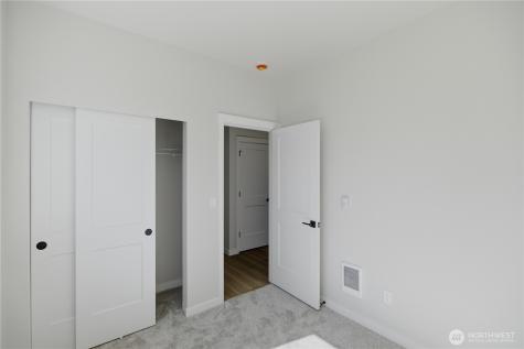 5128 N 39 Street Tacoma WA 98407