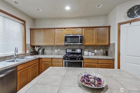 29524 63rd Court S Auburn WA 98001