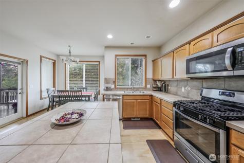 29524 63rd Court S Auburn WA 98001