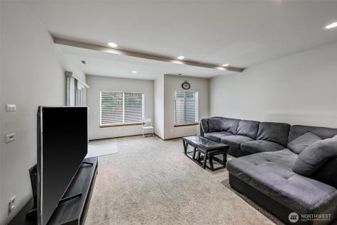 29524 63rd Court S Auburn WA 98001