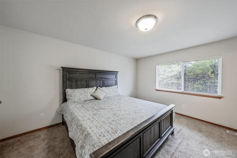 29524 63rd Court S Auburn WA 98001